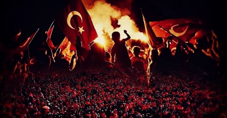15 TEMMUZ DEMOKRASİ VE MİLLİ BİRLİK GÜNÜMÜZ KUTLU OLSUN! 